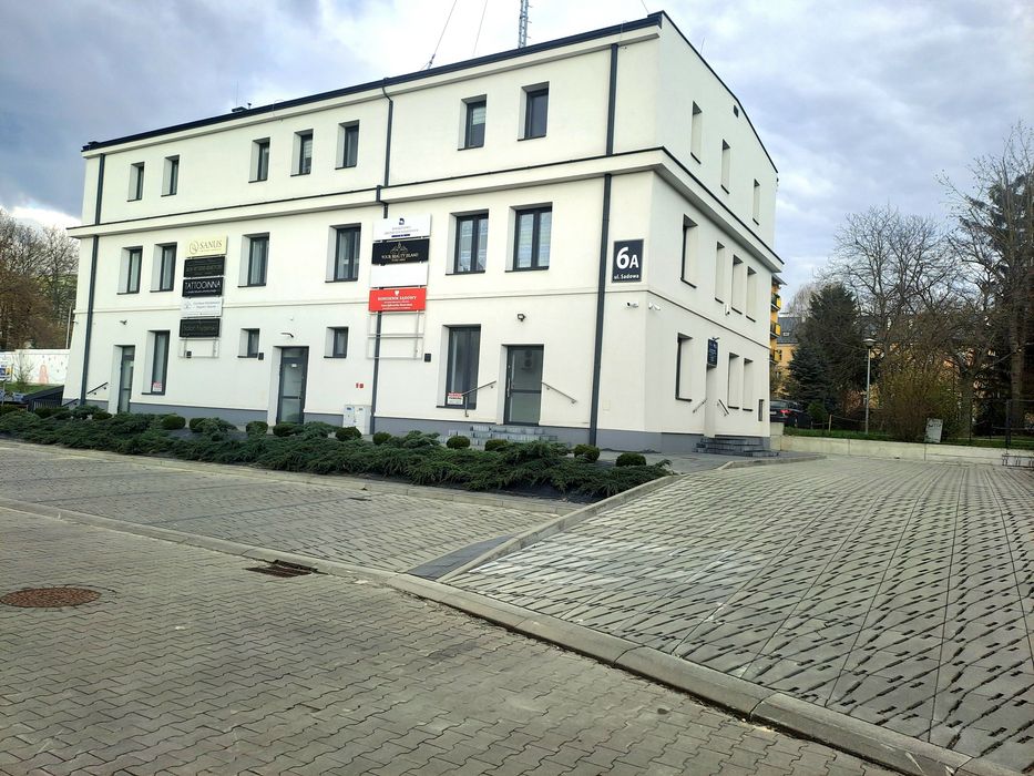 Wynajmę lokal uslugowo-biurowy