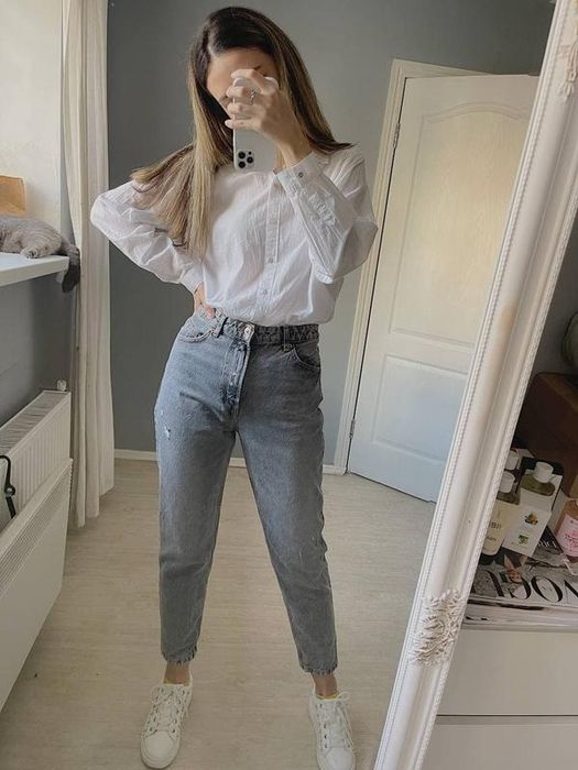 Жіночі джинси mom Bershka
Підійде на S, за доп інф