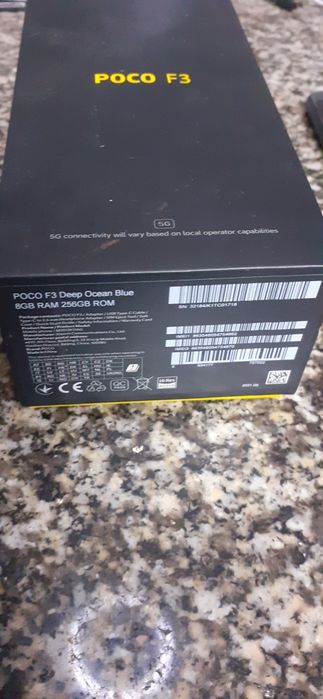 Poco f3 8gb / 256 gb (usado com ecrã novo e a estrear)
