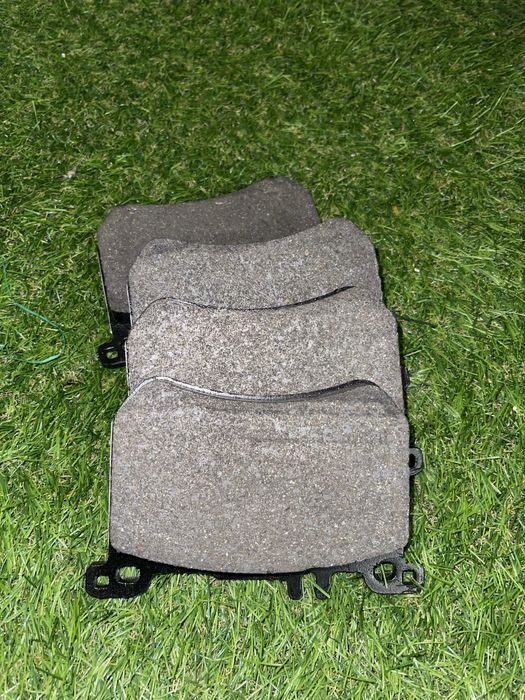 Колодки тормозные передние MERCEDES S