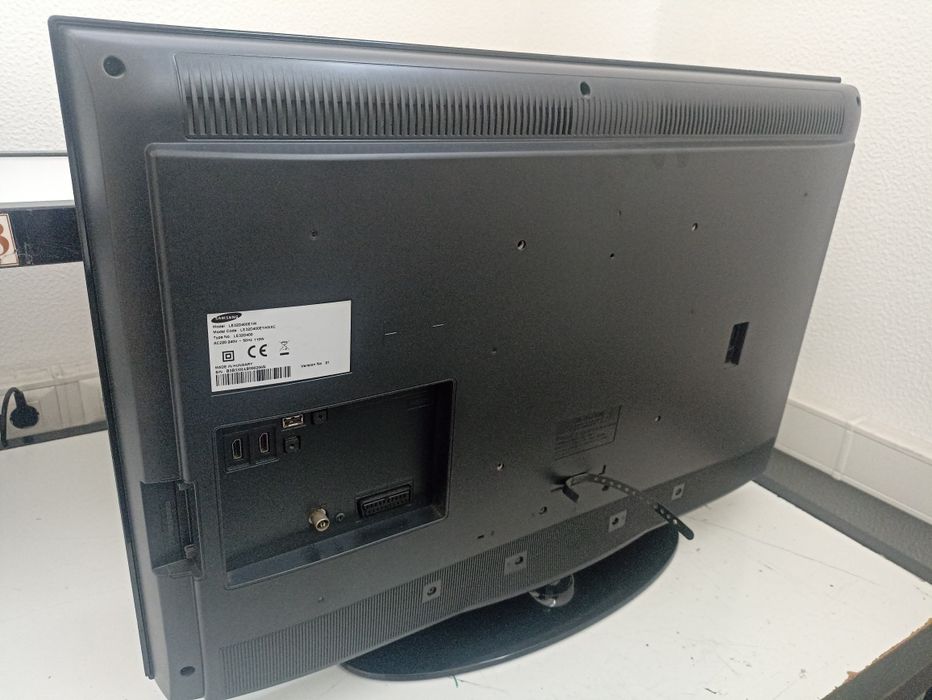 Televisão SAMSUNG p/ peças