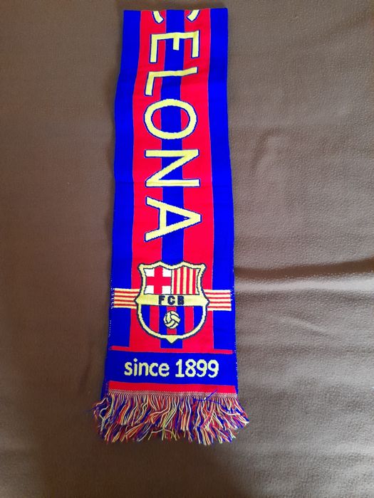 Cachecol oficial Barcelona sem uso