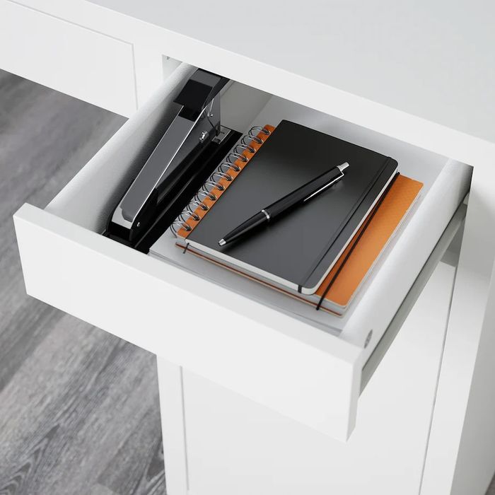 Стіл білий IKEA MICKE парта Икеа Мики стол Міккі