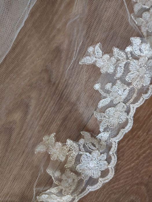 Свадебная фата .Двойная с кружевом,новая