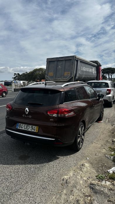 Vendo Renault Clio Diesel Sport Tourer 1.5 dCi cauxa automatica