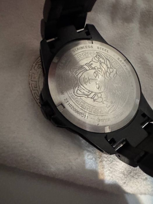 Zegarek męski Versace VE2W00622