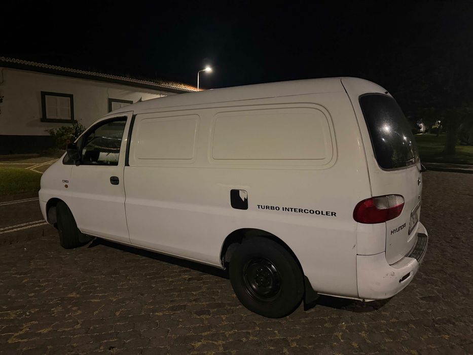 Hyundai H1 CRDI 2.5 foto 2