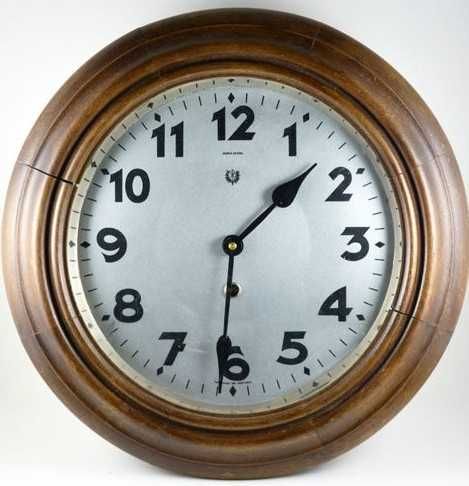 Relógio de parede Junghans