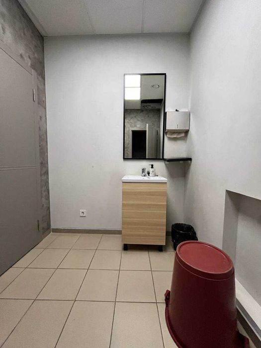 Оренда приміщення 380 м2/ Слов'янська 8/ м. Вокзальна 150 м