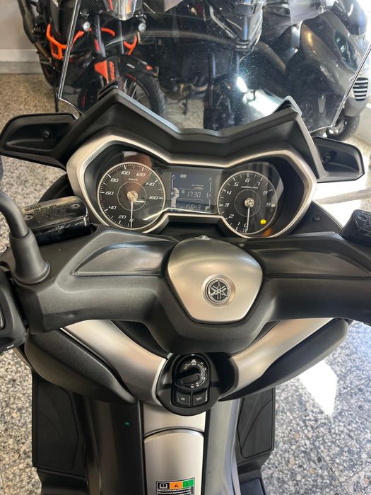 Yamaha XMAX 300 de 2018 Optimo Estado, 15632 Kms