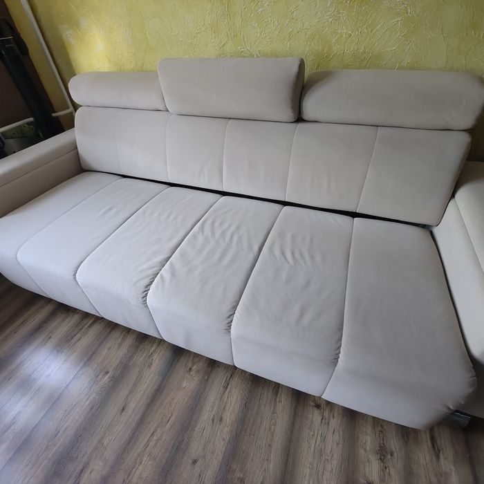 Kanapa z funkcją spania PMW