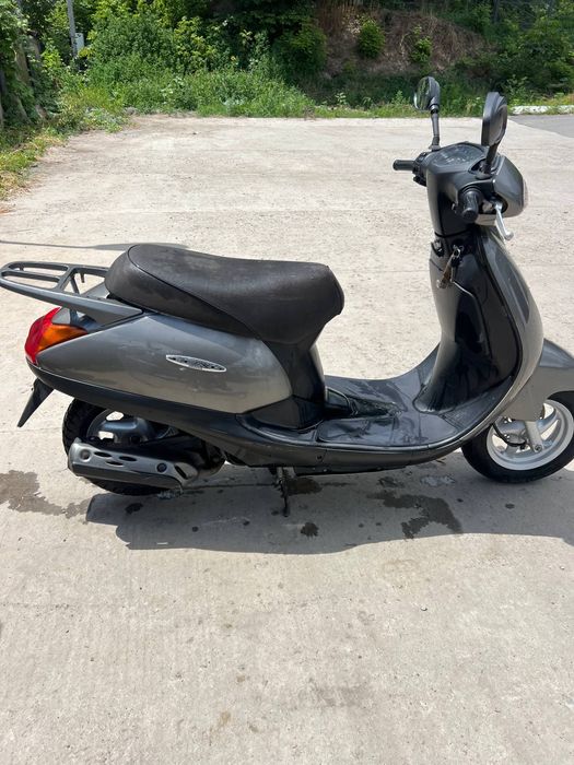Продам скутер Хонда леад af48  (Торг)