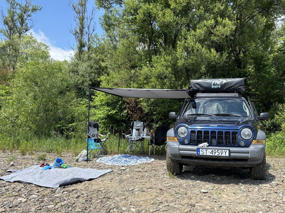 Jeep cherokee kj