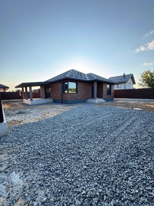 Будинок 90 м² з терасою 20 м² поруч з Києвом