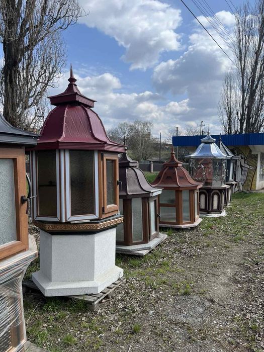 Вершки на криниці та літні душі волєри альтанки