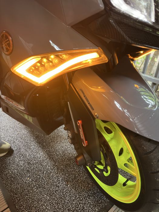 Zestaw świateł LED do Yamaha T-Max 530 2012-2016