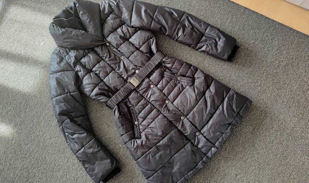 Ciepły płaszcz zimowy kurtka pikowana Reserved 38