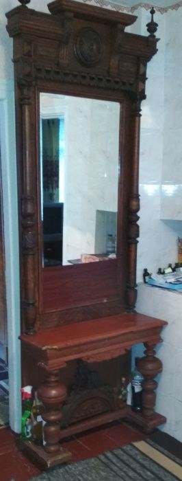 Антикварное зеркало