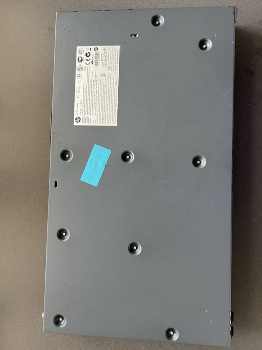 Switch 16 portas - HP J9627A - HP 2620 48 - Port PoE+ Switch