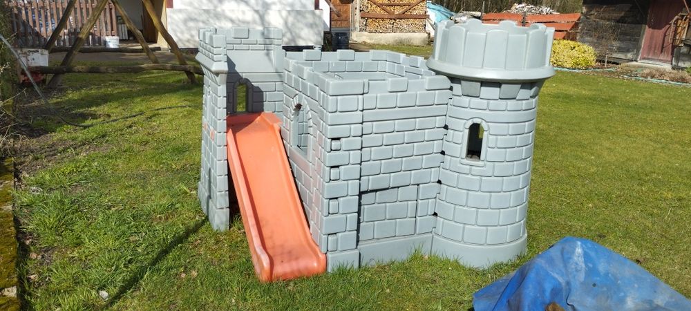Zamek little tikes