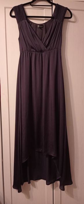 Długa elegancka sukienka wieczorowa XXS/XS
