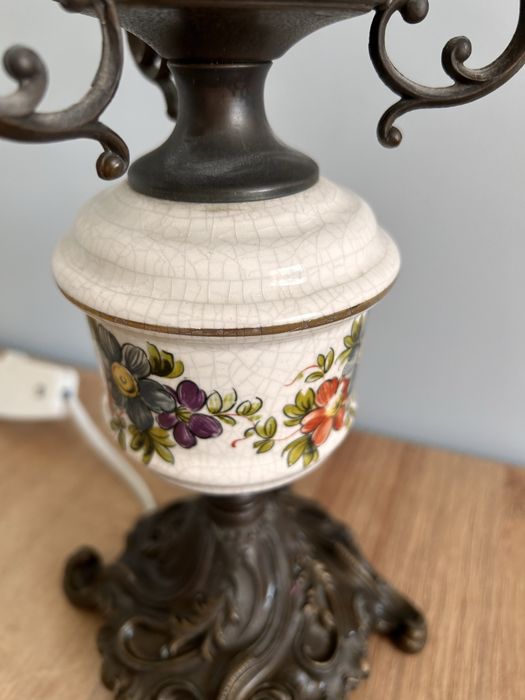 Piekna lampa stylowa wys 41 cm