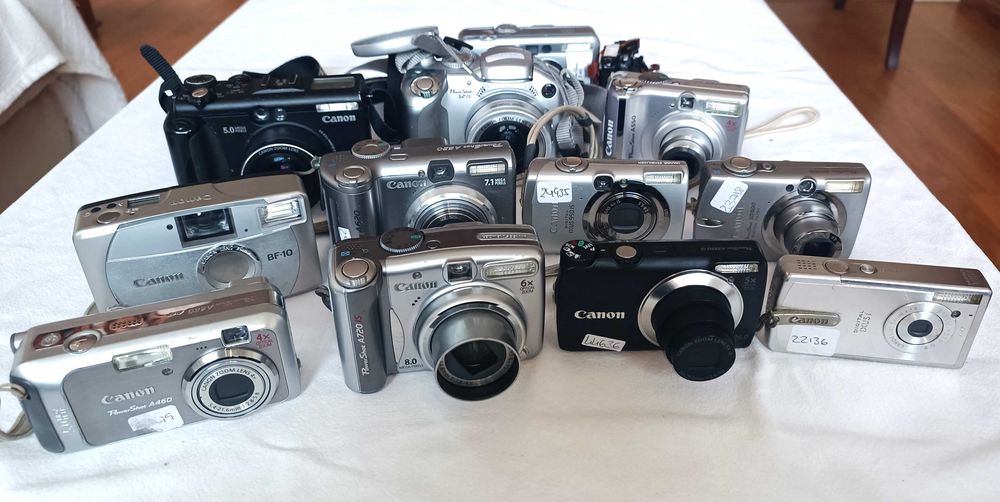 12 máquinas fotográficas compactas avariadas - Pack 1