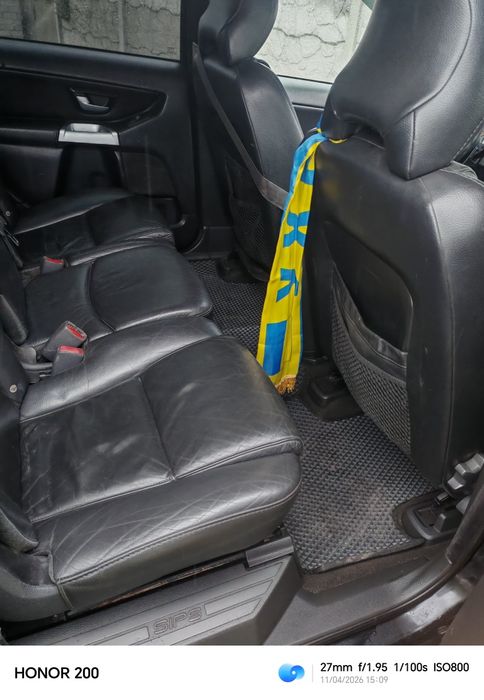 Автомобіль Вольво хс90