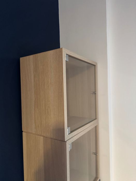 IKEA EKET Armário parede c/porta vidro, ef carvalho c/velatura branca