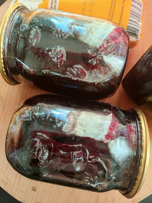 Варення з молодого зеленого волоського горіха.варенье из грецького оре