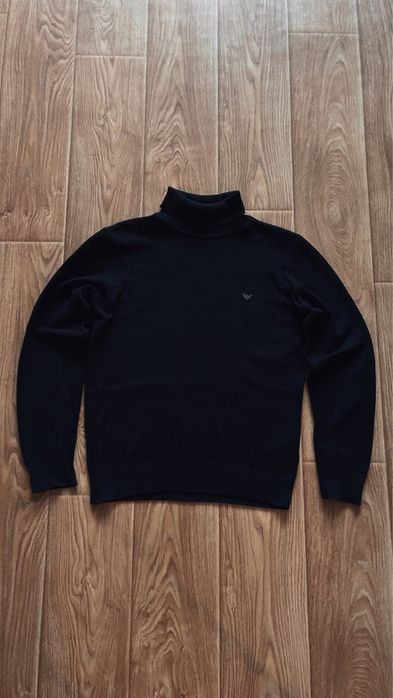 Светр Armani розмір S
