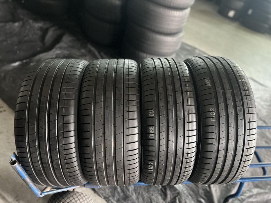 255/35/19+225/40/19 R19 Pirelli PZero PZ4 4шт нові