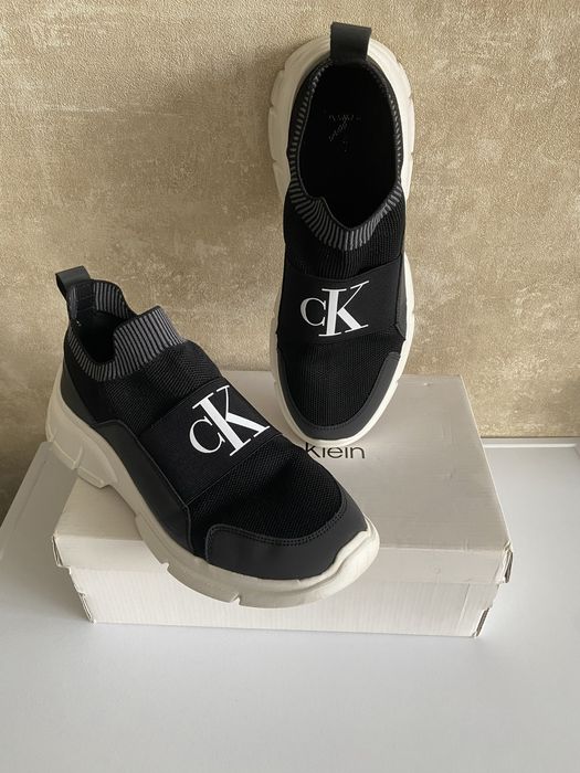 легкі кросівки calvin klein 42