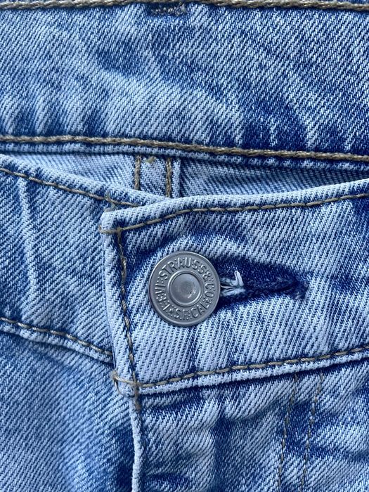 Jeans Levi’s 502 tamanho 29 32