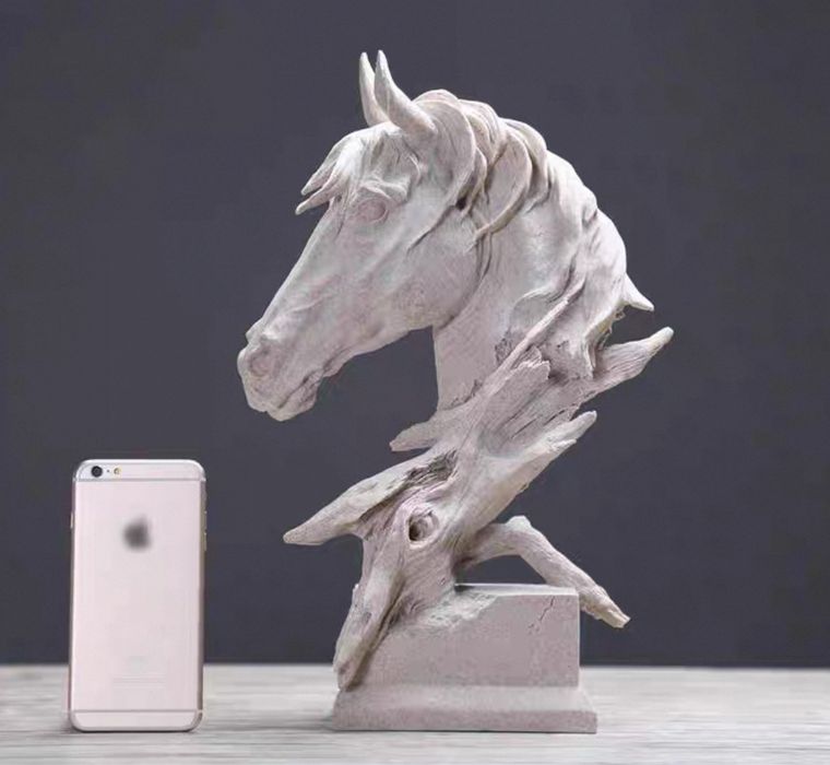 Escultura cabeça de cavalo com 36cm