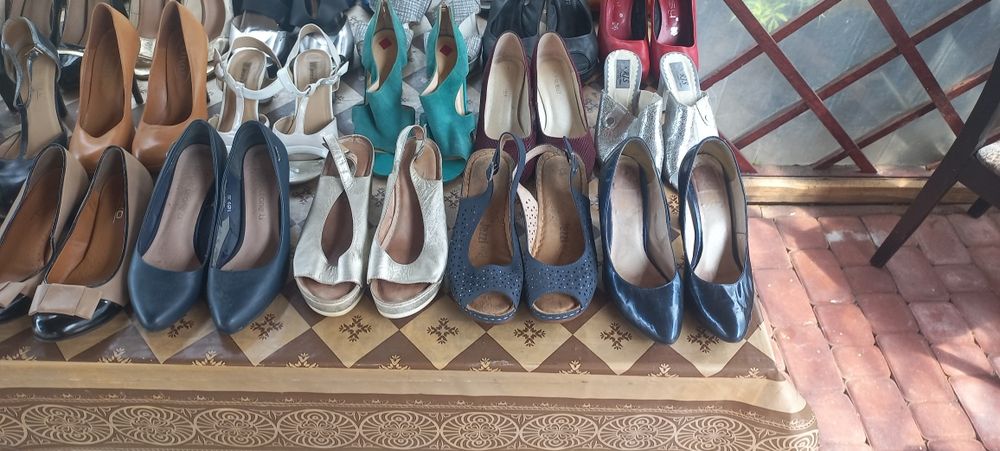 Buty damskie sandałki szpilki kozaki wszystko skóra