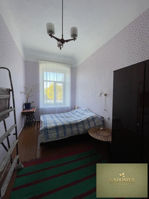 Продаж / Квартира / Незалежності, Острог