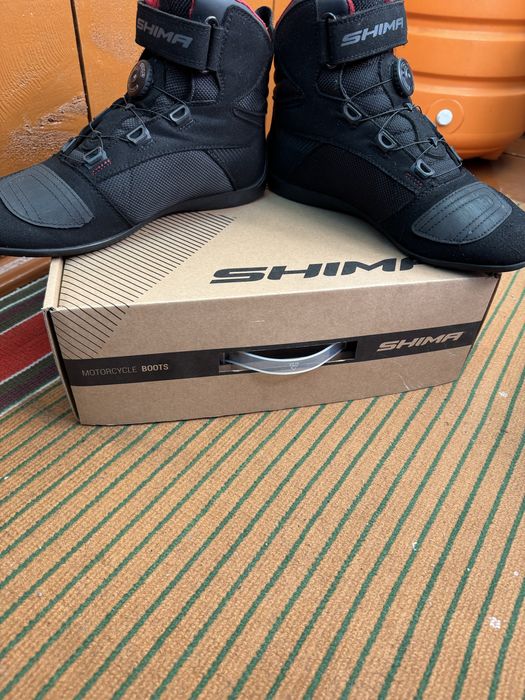 Продам мотоботы shima