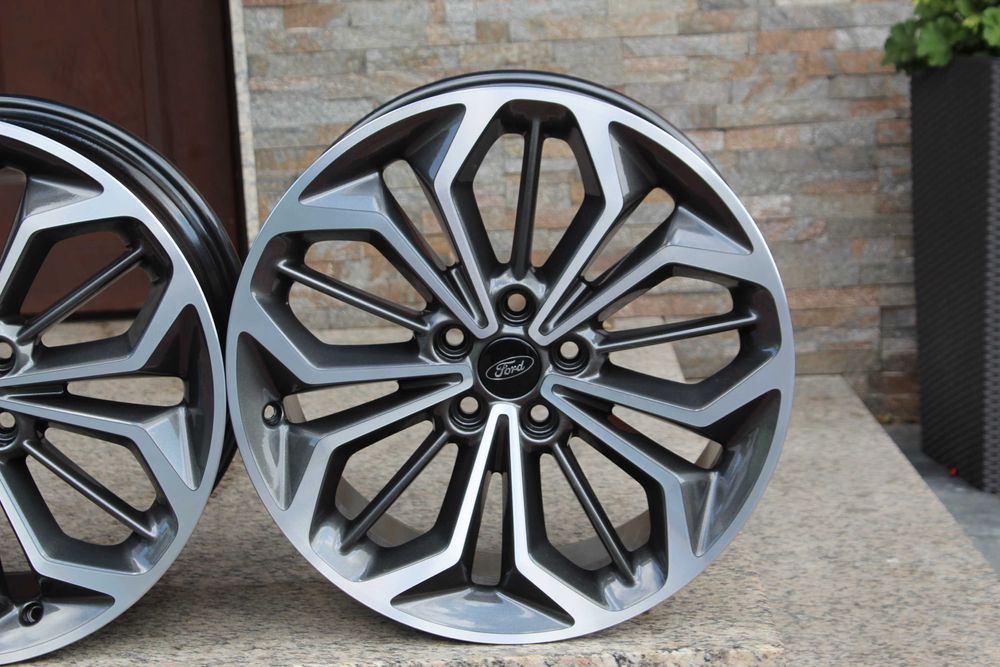 FORD Puma ST LINE Kuga Mk1 Mk2 Mk3 Focus Mk3 Mk4 5x108 18'' 8J ET55