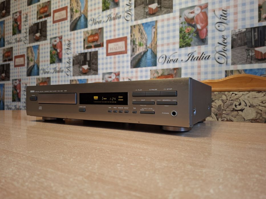 Стильный японский CD-проигрыватель Yamaha CDX-460,АССОРТИМЕНТ!