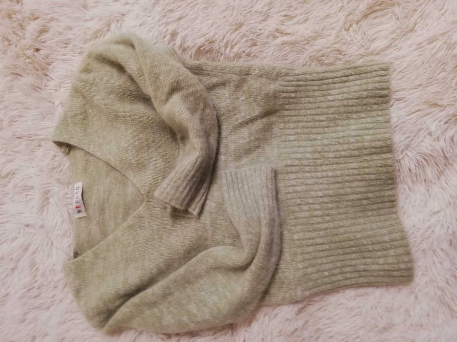 sweter s 36 Angora 100% Werrso sweter z angory s 36