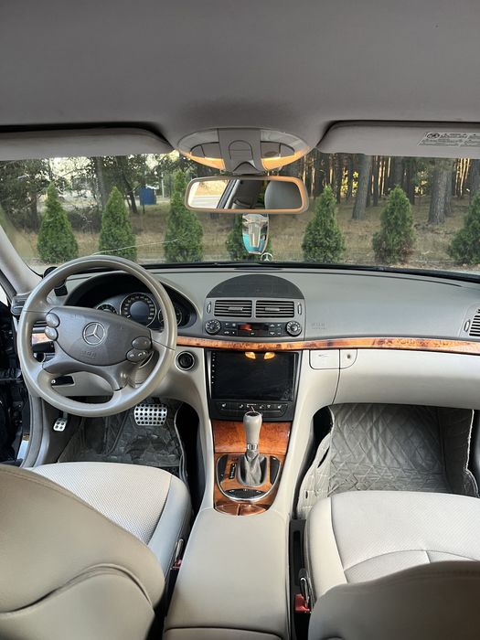 Мерседес w211 2008 р 2,2 дизель