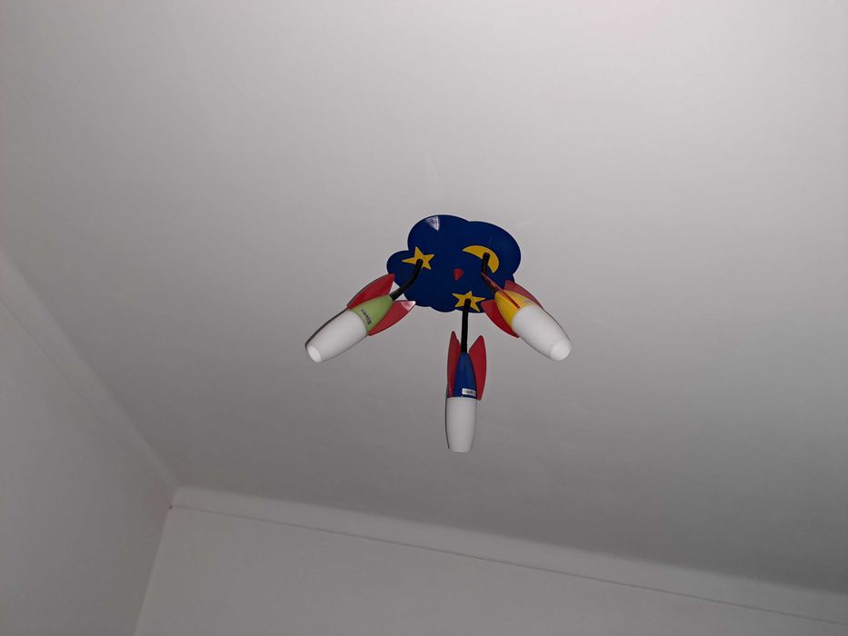 Candeeiros de criança