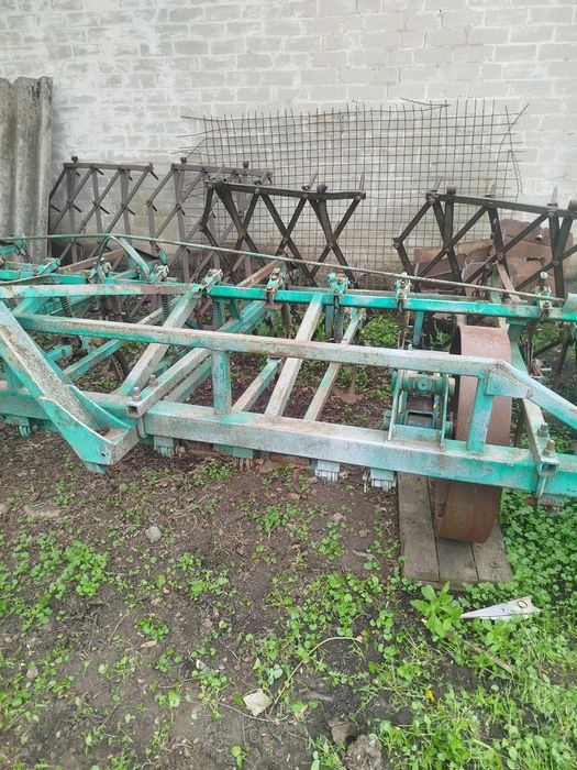 Продам культиватор сплошного обробітку навісний
