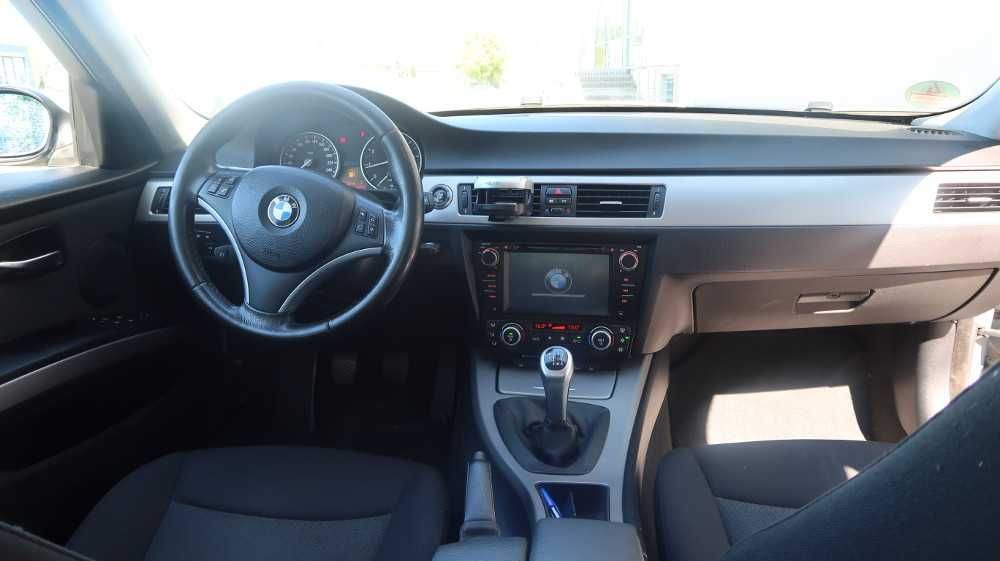 BMW E 90 318 stan bardzo dobry