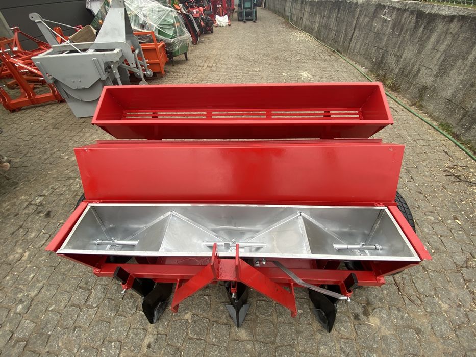 Semeador plantador de batatas 3 linhas com adubador INOX