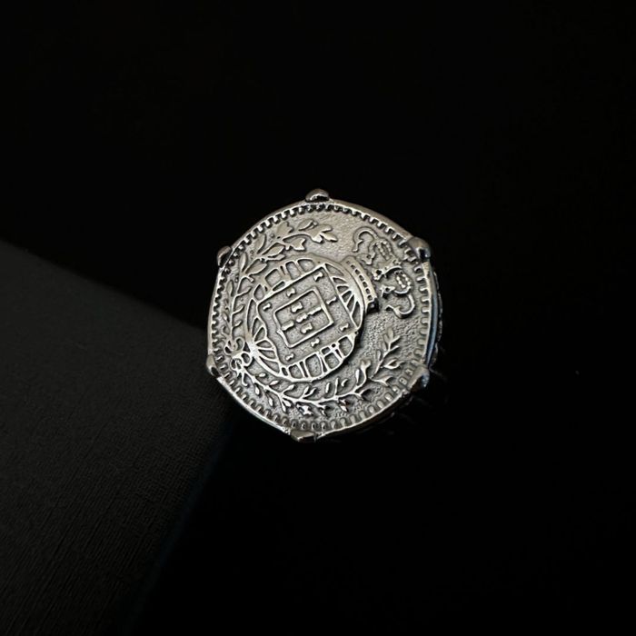 Anel libra portuguesa