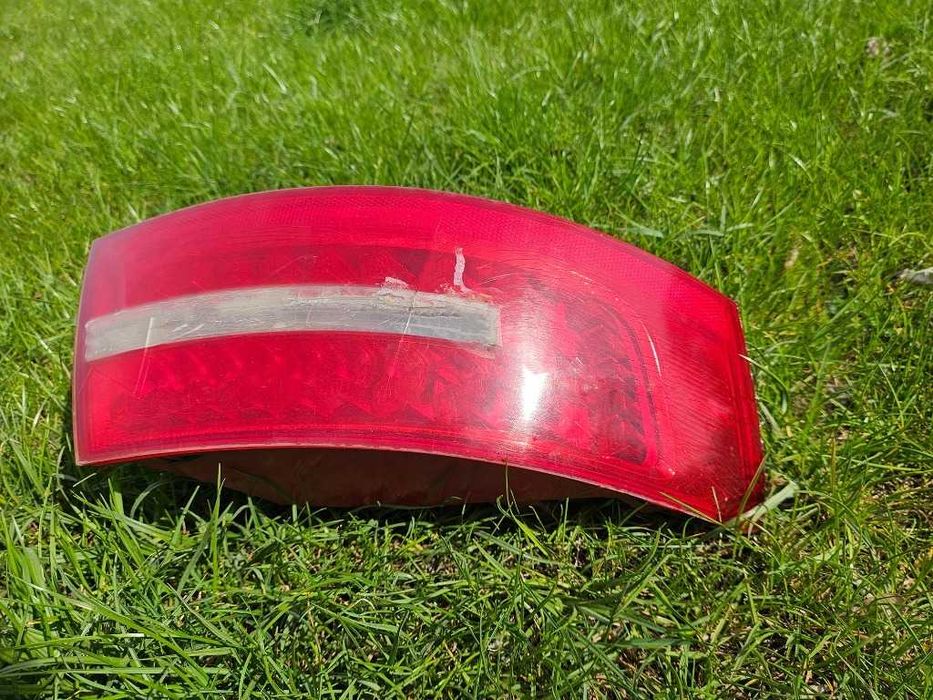 Lewa tylnia lampa led Audi A6 C6 4f Lift Sedan