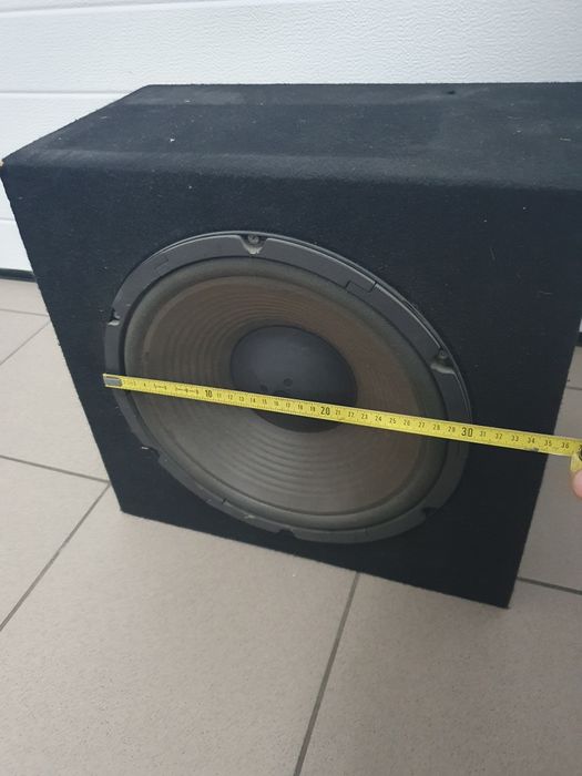 Subwoofer średnica głośnika 30cm
