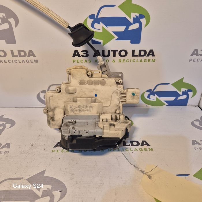 Fecho da porta frente direita Audi A6 C6